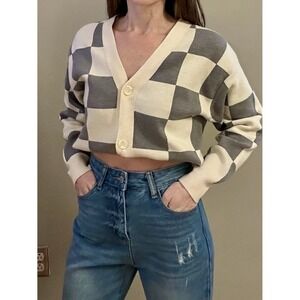 Willow‎ And Wind XS Checkered Cardigan Ivory/grey. Valentine's Girly Slay Crop